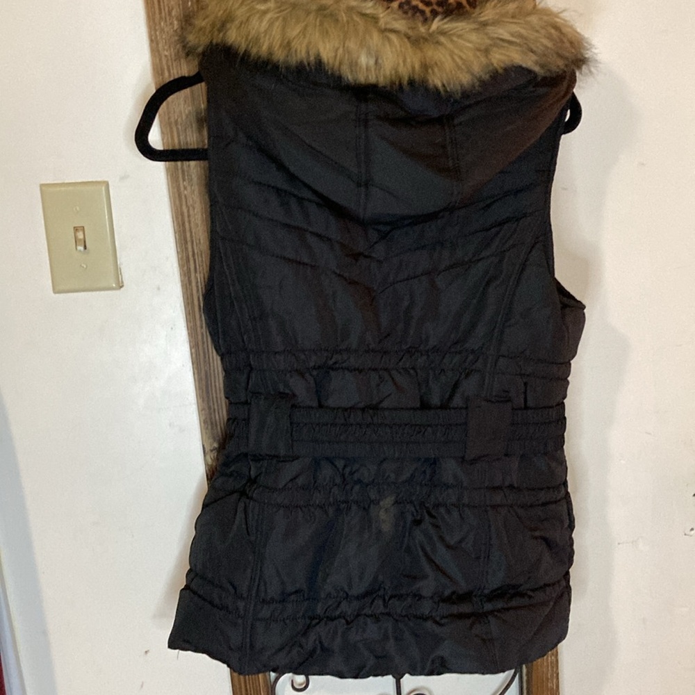 RUE 21 Puffy Vest black with hoodie and fur size L - Picture 6 of 7
